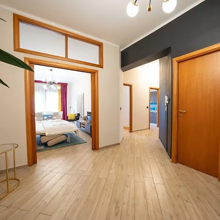 Duomo 11 By Dimorra Apartment Naples