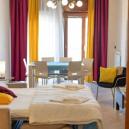 Apartment Duomo 11 By Dimorra